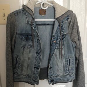 AE JEAN JACKET